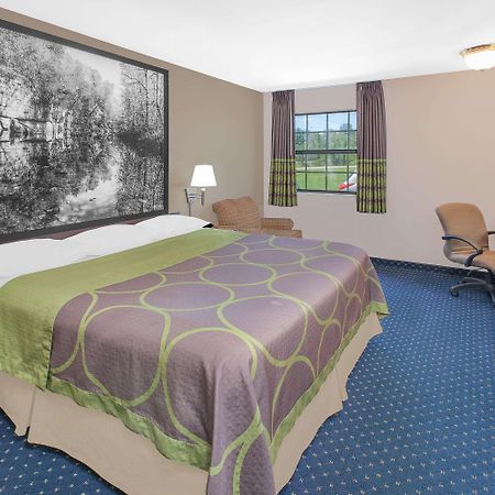 Super 8 By Wyndham Lowell/Bentonville/Rogers Area Eksteriør bilde