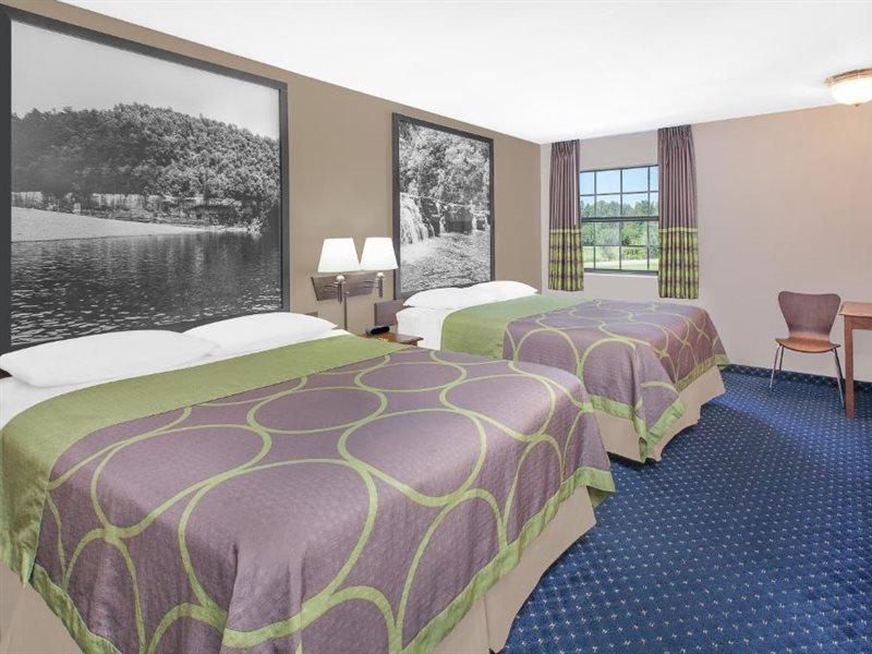 Super 8 By Wyndham Lowell/Bentonville/Rogers Area Eksteriør bilde