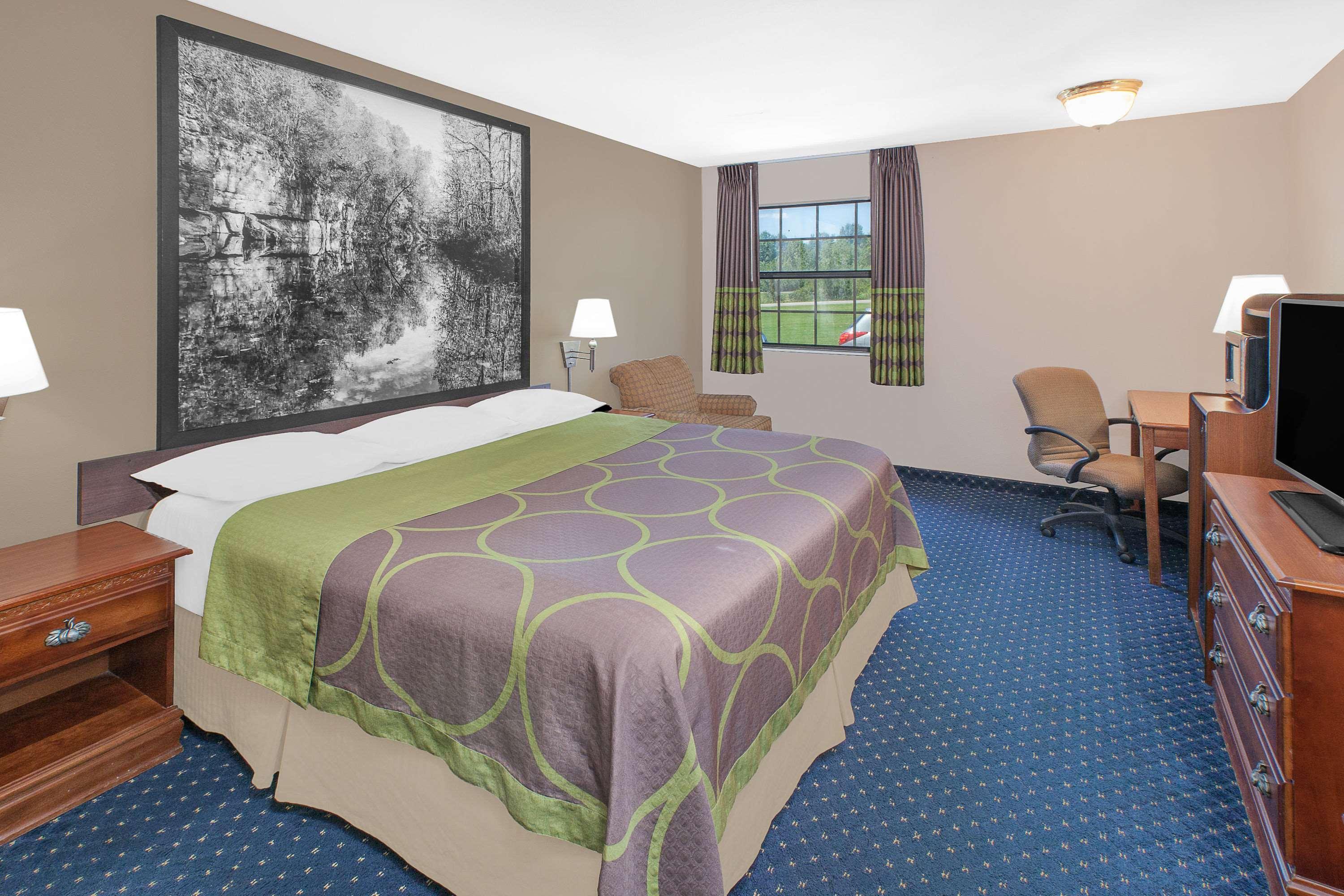 Super 8 By Wyndham Lowell/Bentonville/Rogers Area Eksteriør bilde